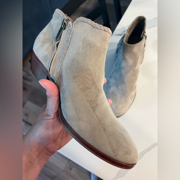 Sam Edelman Paige Suede Fringe Bootie, Color: Putty Size: 6 Boho Western‎ Braid - Picture 8 of 12